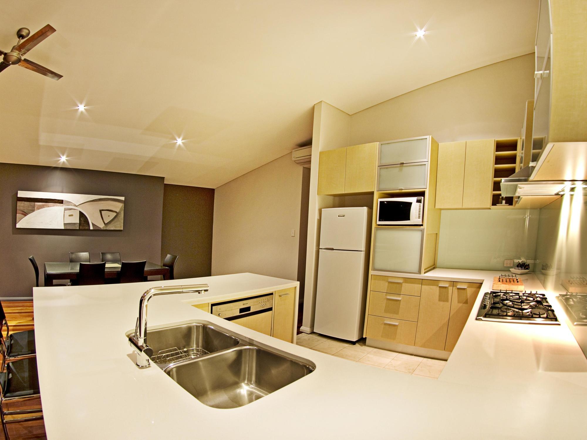 Central Avenue Apartments Margaret River Bagian luar foto